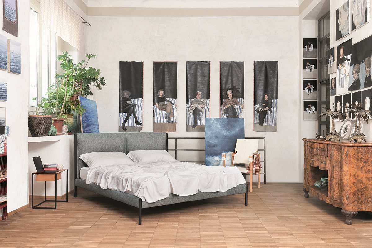 Modern and Elegant Design Bed Ricordi | Zanotta