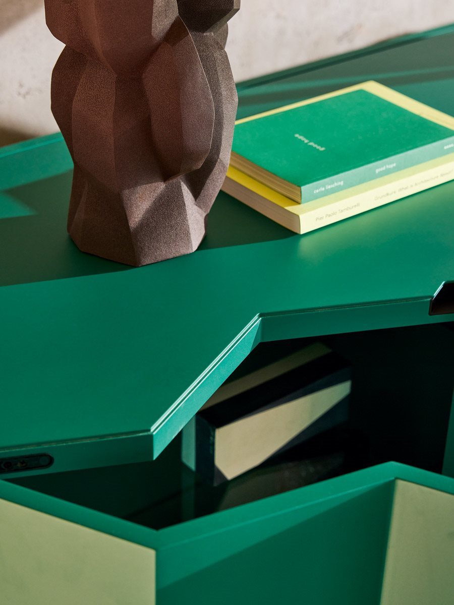 Zanotta_madiaZ24-726_IG06-verde-web(1)